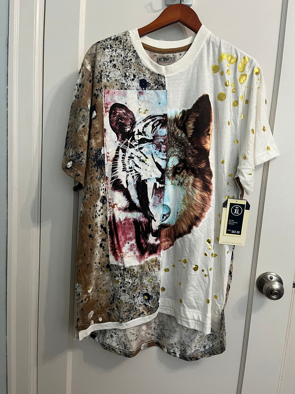 Encrypted NYC Wolf Tiger Graphic T-Shirt Men's XL NWT Splatter Gold Foil $62